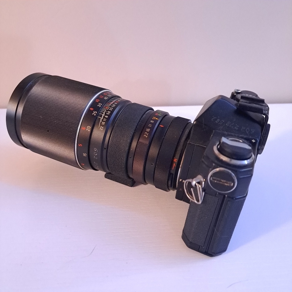 vintage fujica st701 film camera body & vintage vivitar 200mm telephoto lens - Picture 4 of 10